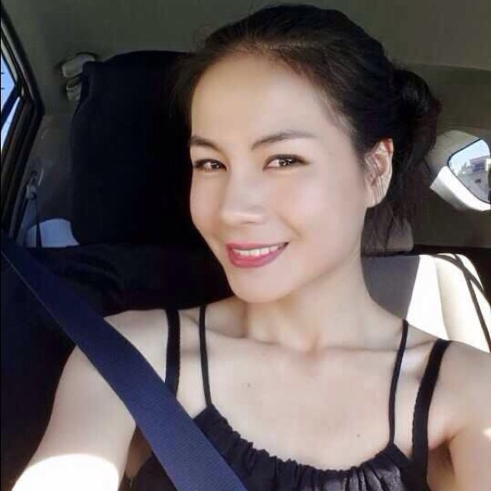 Meet your Posher, Rina